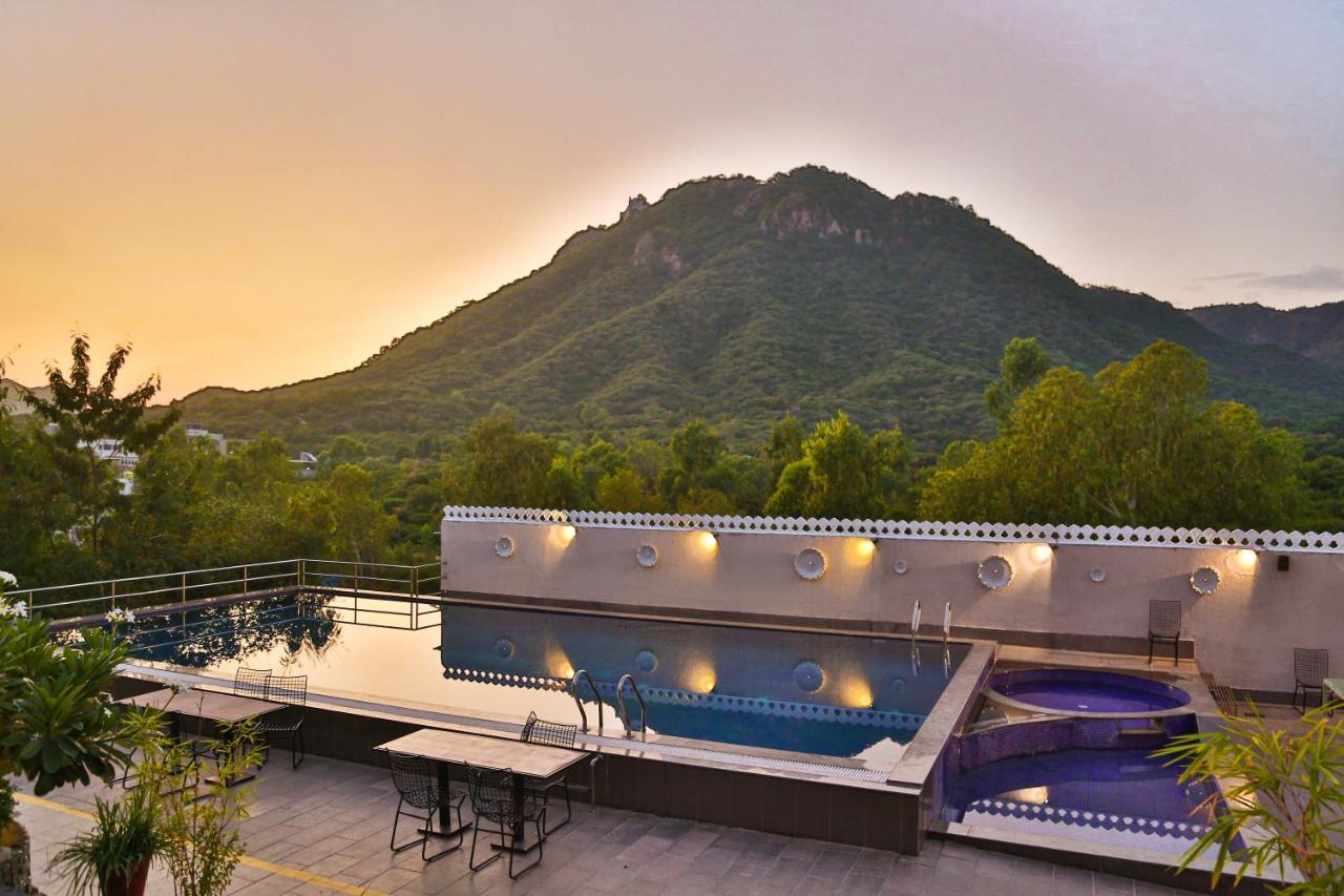 Bamboo Saa Resort & Spa - Udaipur Eksteriør billede